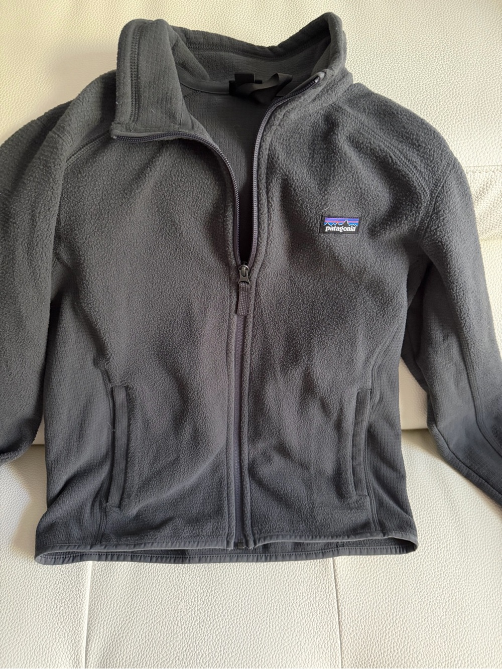 Patagonia Charcoal Gray Fleece Jacket with Logo